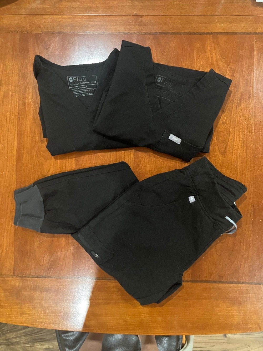 Black Figs Set + Extra Top (XXS Tops) (XXS/P Bottom)